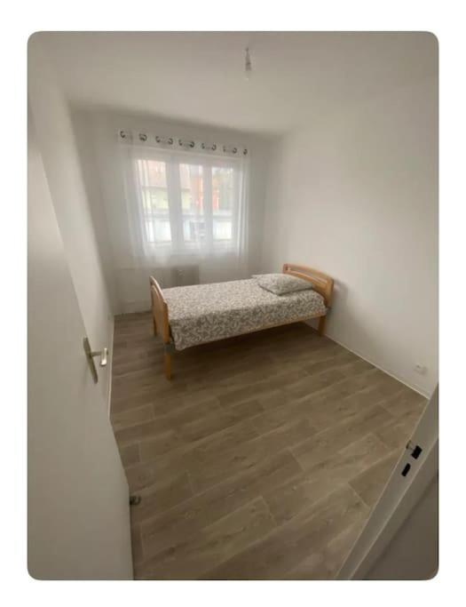 Chaleureux Et Spacieux Sur Cernay Apartment